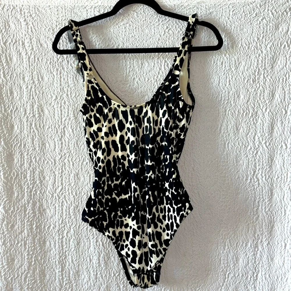 DKNY Animal Print Tummy Control Ruffled V-Neck One-Piece Swimsuit - Picture 6 of 12
